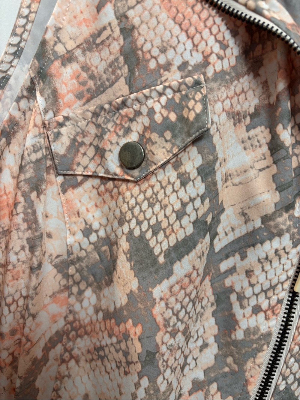 Chico's Peach and Gray Snake-Print Hooded Zip Vest - Picture 4 of 9